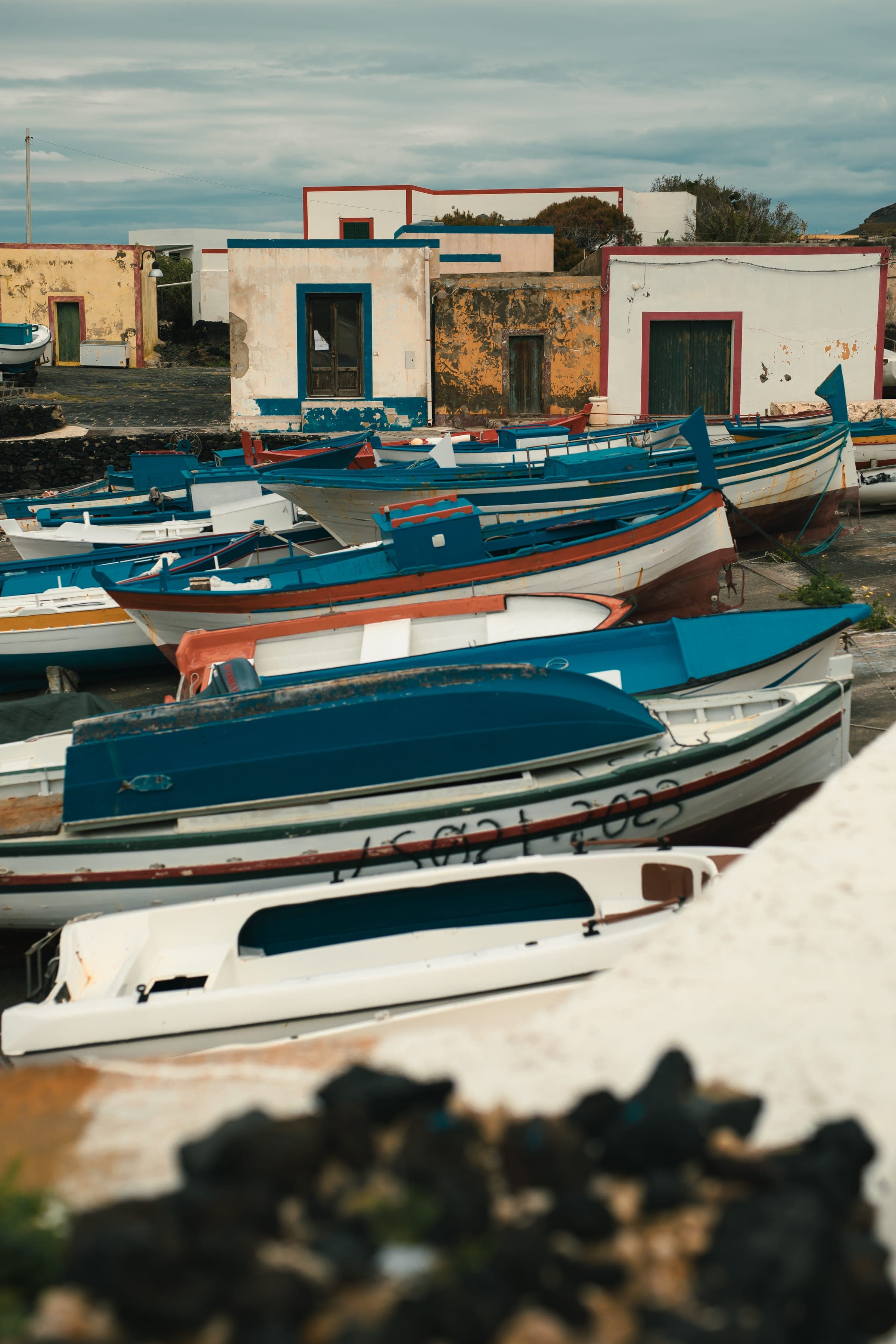 Isole Minori — fisherman with cap